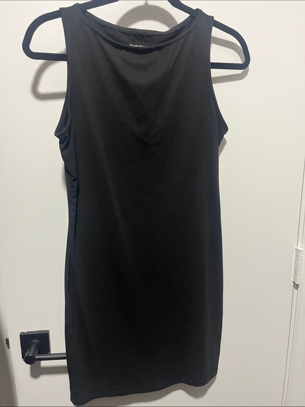 Classic Black Sleeveless Midi Dress
